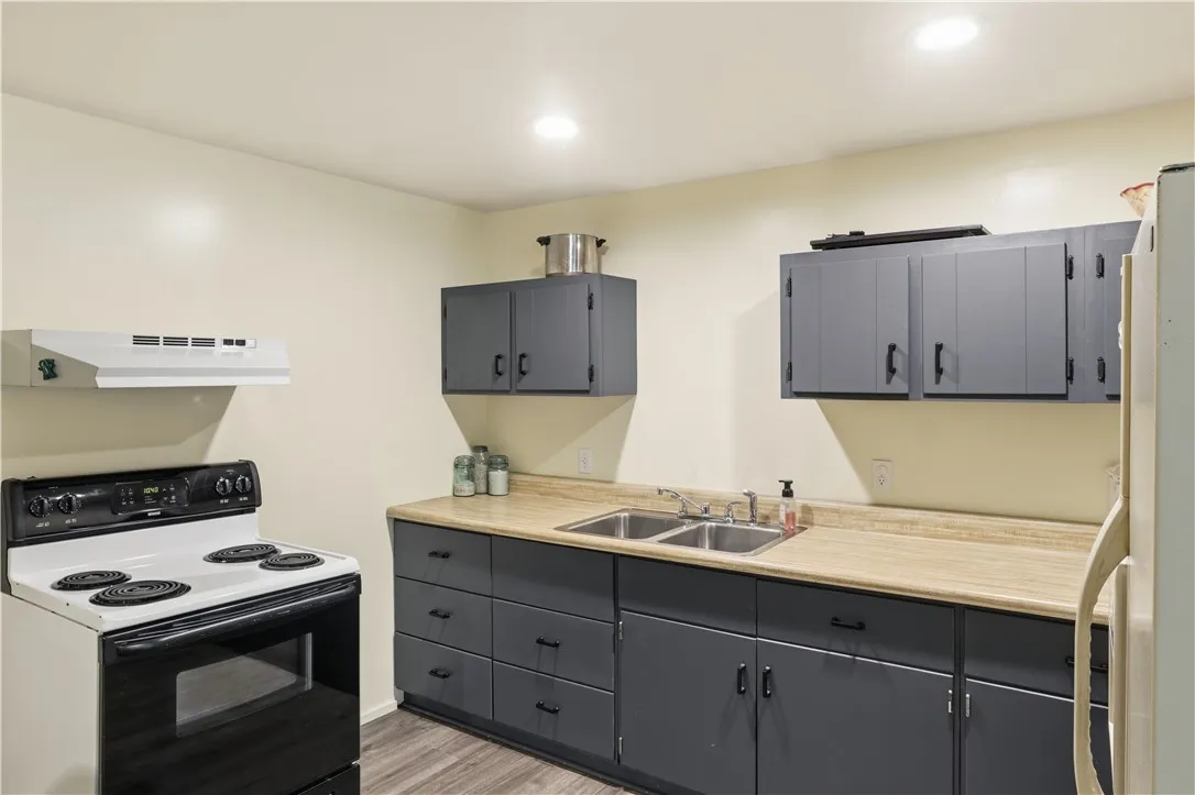 305 Pond Road, Mendon, New York 14472, Mendon, New York 14472, 5 Bedrooms Bedrooms, 13 Rooms Rooms,4 BathroomsBathrooms,Residential,For Sale,305 Pond Road, Mendon, New York 14472,0,R1647622