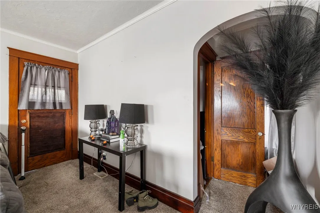 1130 Cleveland Avenue, Niagara Falls, New York 143, Niagara Falls, New York 14305, 7 Bedrooms Bedrooms, ,3 BathroomsBathrooms,Residential,For Sale,1130 Cleveland Avenue, Niagara Falls, New York 143,0,B1645747