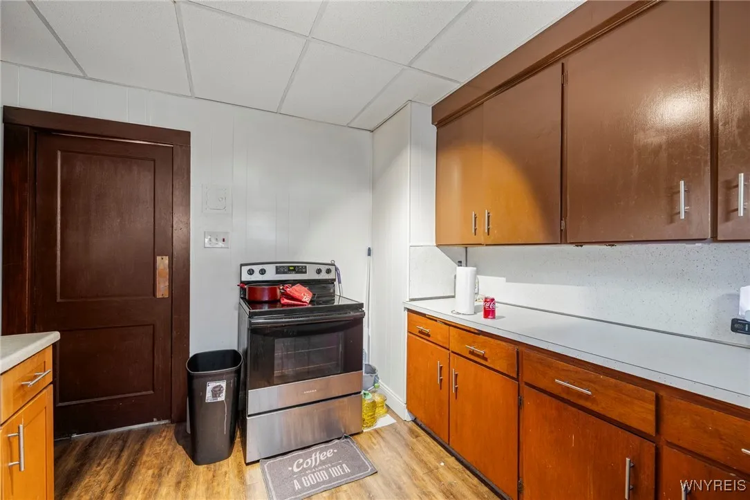 1130 Cleveland Avenue, Niagara Falls, New York 143, Niagara Falls, New York 14305, 7 Bedrooms Bedrooms, ,3 BathroomsBathrooms,Residential,For Sale,1130 Cleveland Avenue, Niagara Falls, New York 143,0,B1645747