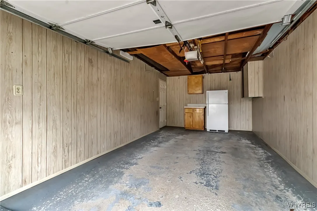 50 Vanderbilt Avenue, Cheektowaga, New York 14043, Cheektowaga, New York 14043, 4 Bedrooms Bedrooms, 7 Rooms Rooms,2 BathroomsBathrooms,Residential,For Sale,50 Vanderbilt Avenue, Cheektowaga, New York 14043,0,B1647534