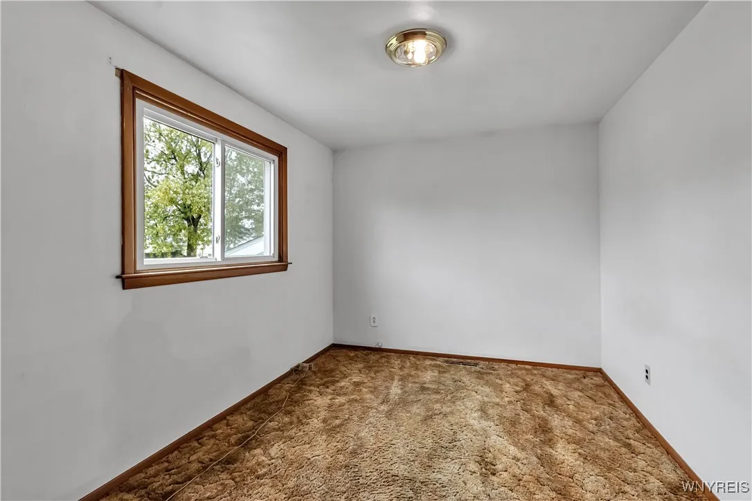 50 Vanderbilt Avenue, Cheektowaga, New York 14043, Cheektowaga, New York 14043, 4 Bedrooms Bedrooms, 7 Rooms Rooms,2 BathroomsBathrooms,Residential,For Sale,50 Vanderbilt Avenue, Cheektowaga, New York 14043,0,B1647534