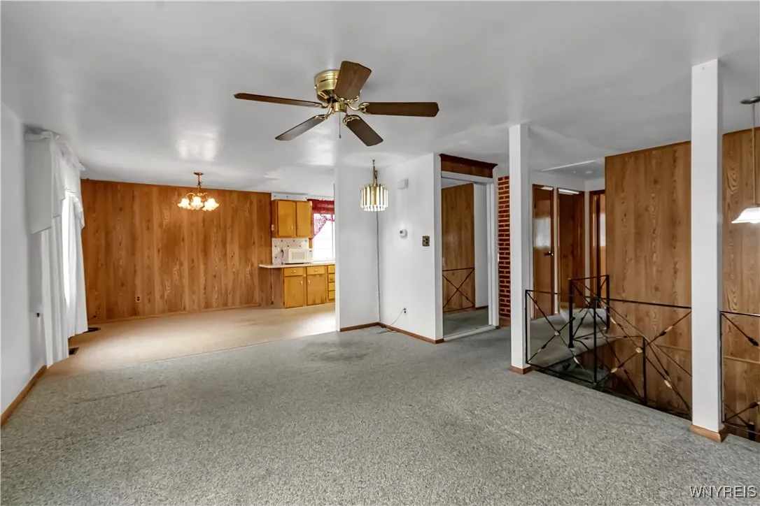 50 Vanderbilt Avenue, Cheektowaga, New York 14043, Cheektowaga, New York 14043, 4 Bedrooms Bedrooms, 7 Rooms Rooms,2 BathroomsBathrooms,Residential,For Sale,50 Vanderbilt Avenue, Cheektowaga, New York 14043,0,B1647534