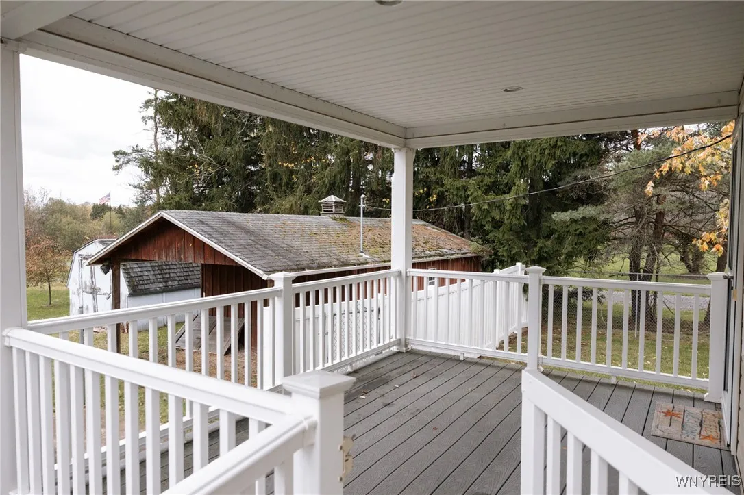 8484 Chestnut Ridge Road, Royalton, New York 14067, Royalton, New York 14067, 3 Bedrooms Bedrooms, ,2 BathroomsBathrooms,Residential,For Sale,8484 Chestnut Ridge Road, Royalton, New York 14067,0,B1643404