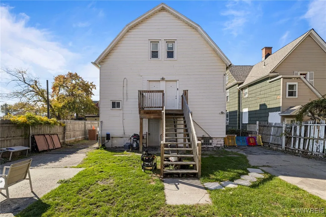 385 Oliver Street 3, North Tonawanda, New York 141, North Tonawanda, New York 14120, 6 Bedrooms Bedrooms, ,4 BathroomsBathrooms,Residential,Closed,385 Oliver Street 3, North Tonawanda, New York 141,0,B1646558
