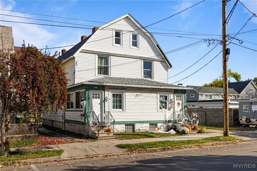 385 Oliver Street 3, North Tonawanda, New York 141, North Tonawanda, New York 14120, 6 Bedrooms Bedrooms, ,4 BathroomsBathrooms,Residential,Closed,385 Oliver Street 3, North Tonawanda, New York 141,0,B1646558