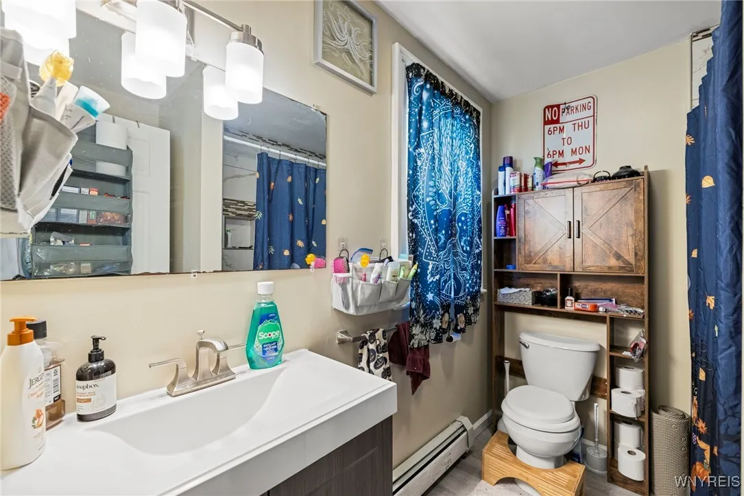 385 Oliver Street 3, North Tonawanda, New York 141, North Tonawanda, New York 14120, 6 Bedrooms Bedrooms, ,4 BathroomsBathrooms,Residential,Closed,385 Oliver Street 3, North Tonawanda, New York 141,0,B1646558