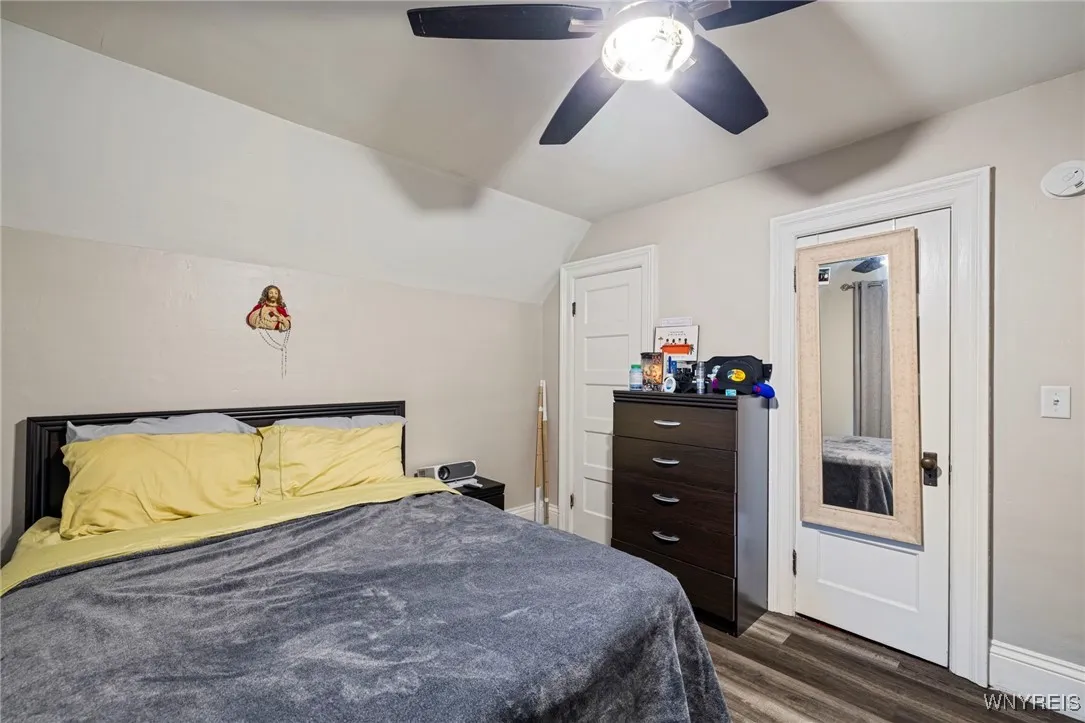 385 Oliver Street 3, North Tonawanda, New York 141, North Tonawanda, New York 14120, 6 Bedrooms Bedrooms, ,4 BathroomsBathrooms,Residential,Closed,385 Oliver Street 3, North Tonawanda, New York 141,0,B1646558