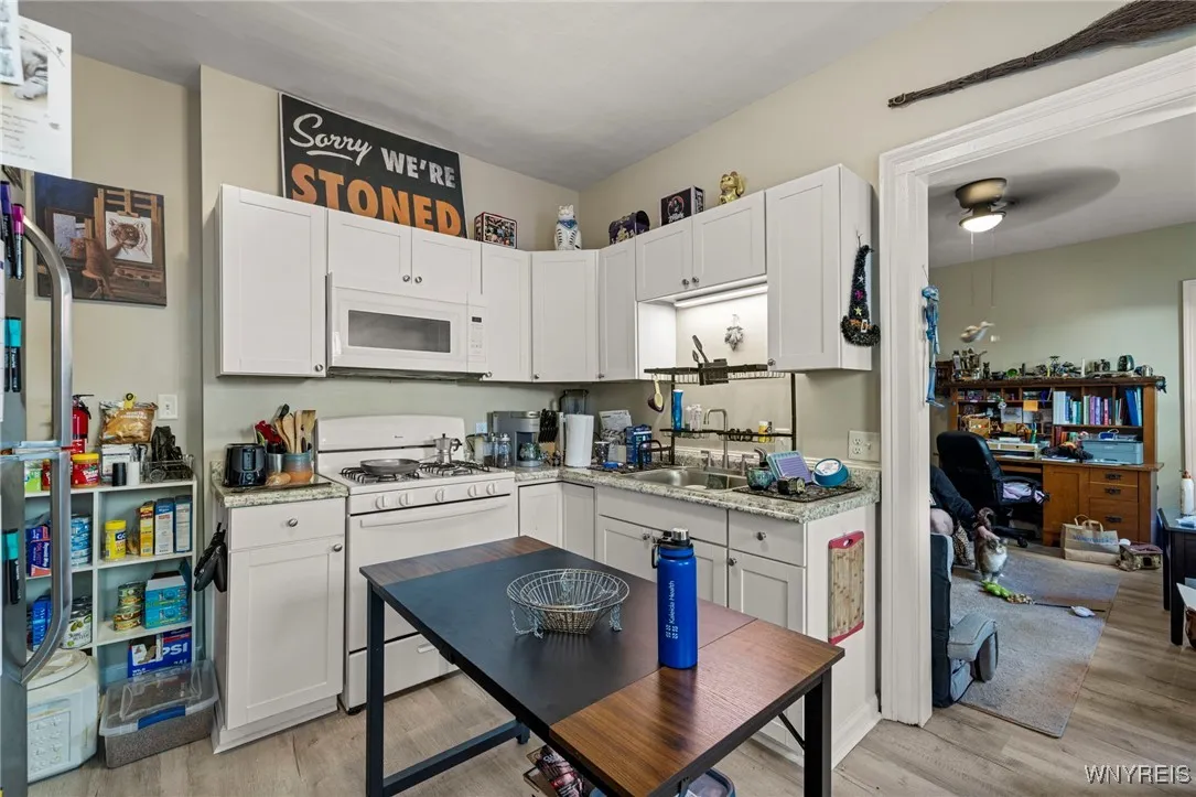 385 Oliver Street 3, North Tonawanda, New York 141, North Tonawanda, New York 14120, 6 Bedrooms Bedrooms, ,4 BathroomsBathrooms,Residential,Closed,385 Oliver Street 3, North Tonawanda, New York 141,0,B1646558