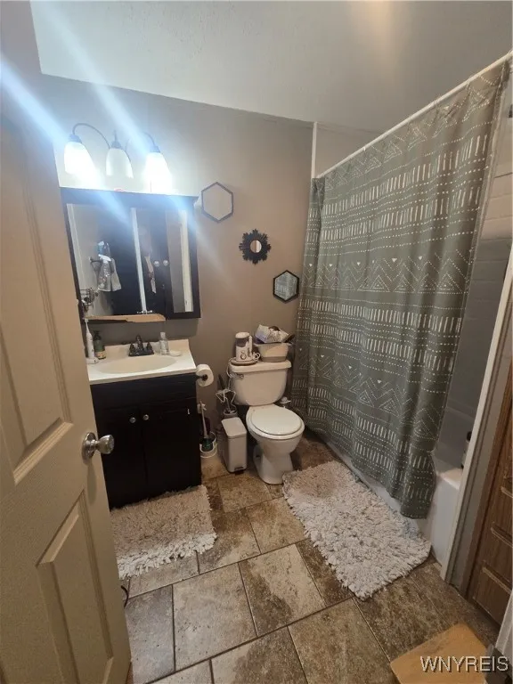 2070 Hemstreet Road, Aurora, New York 14052, Aurora, New York 14052, 3 Bedrooms Bedrooms, 6 Rooms Rooms,1 BathroomBathrooms,Residential,For Sale,2070 Hemstreet Road, Aurora, New York 14052,0,B1647608