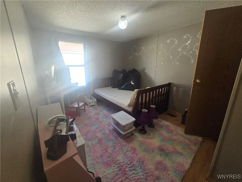 2070 Hemstreet Road, Aurora, New York 14052, Aurora, New York 14052, 3 Bedrooms Bedrooms, 6 Rooms Rooms,1 BathroomBathrooms,Residential,For Sale,2070 Hemstreet Road, Aurora, New York 14052,0,B1647608