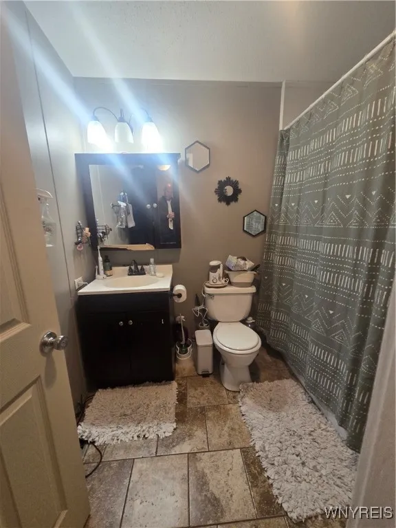 2070 Hemstreet Road, Aurora, New York 14052, Aurora, New York 14052, 3 Bedrooms Bedrooms, 6 Rooms Rooms,1 BathroomBathrooms,Residential,For Sale,2070 Hemstreet Road, Aurora, New York 14052,0,B1647608