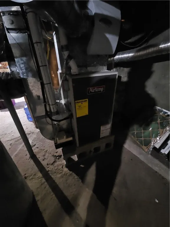 1614 Pennsylvania Avenue, Southport, New York 1487, Southport, New York 14871, 4 Bedrooms Bedrooms, 9 Rooms Rooms,1 BathroomBathrooms,Residential,For Sale,1614 Pennsylvania Avenue, Southport, New York 1487,0,R1647394