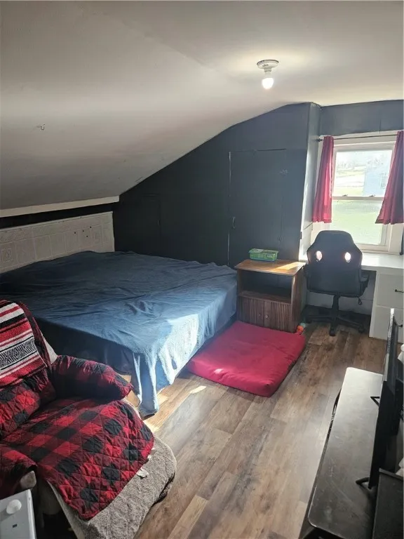 1614 Pennsylvania Avenue, Southport, New York 1487, Southport, New York 14871, 4 Bedrooms Bedrooms, 9 Rooms Rooms,1 BathroomBathrooms,Residential,For Sale,1614 Pennsylvania Avenue, Southport, New York 1487,0,R1647394