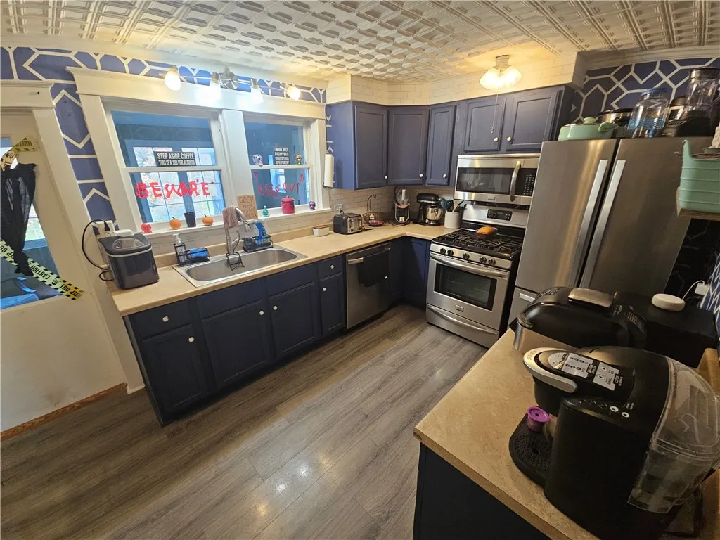 1614 Pennsylvania Avenue, Southport, New York 1487, Southport, New York 14871, 4 Bedrooms Bedrooms, 9 Rooms Rooms,1 BathroomBathrooms,Residential,For Sale,1614 Pennsylvania Avenue, Southport, New York 1487,0,R1647394