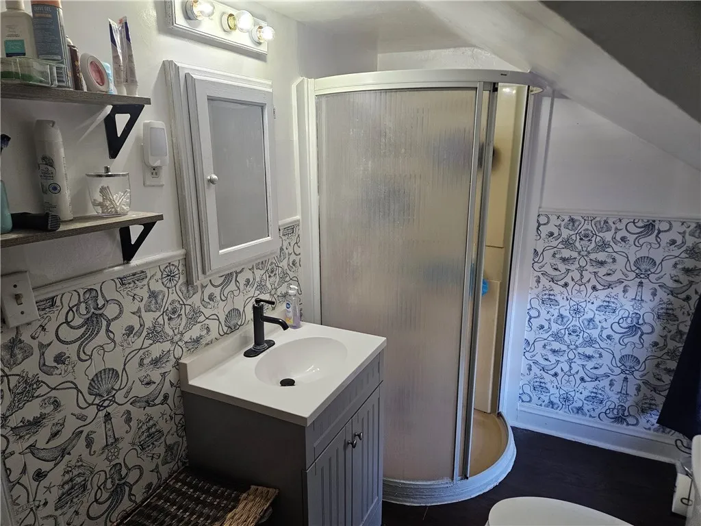 1614 Pennsylvania Avenue, Southport, New York 1487, Southport, New York 14871, 4 Bedrooms Bedrooms, 9 Rooms Rooms,1 BathroomBathrooms,Residential,For Sale,1614 Pennsylvania Avenue, Southport, New York 1487,0,R1647394