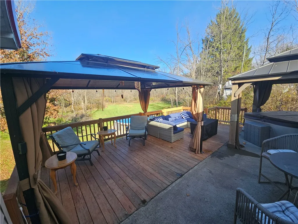 1614 Pennsylvania Avenue, Southport, New York 1487, Southport, New York 14871, 4 Bedrooms Bedrooms, 9 Rooms Rooms,1 BathroomBathrooms,Residential,For Sale,1614 Pennsylvania Avenue, Southport, New York 1487,0,R1647394