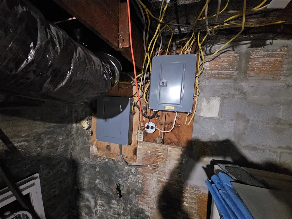 1614 Pennsylvania Avenue, Southport, New York 1487, Southport, New York 14871, 4 Bedrooms Bedrooms, 9 Rooms Rooms,1 BathroomBathrooms,Residential,For Sale,1614 Pennsylvania Avenue, Southport, New York 1487,0,R1647394