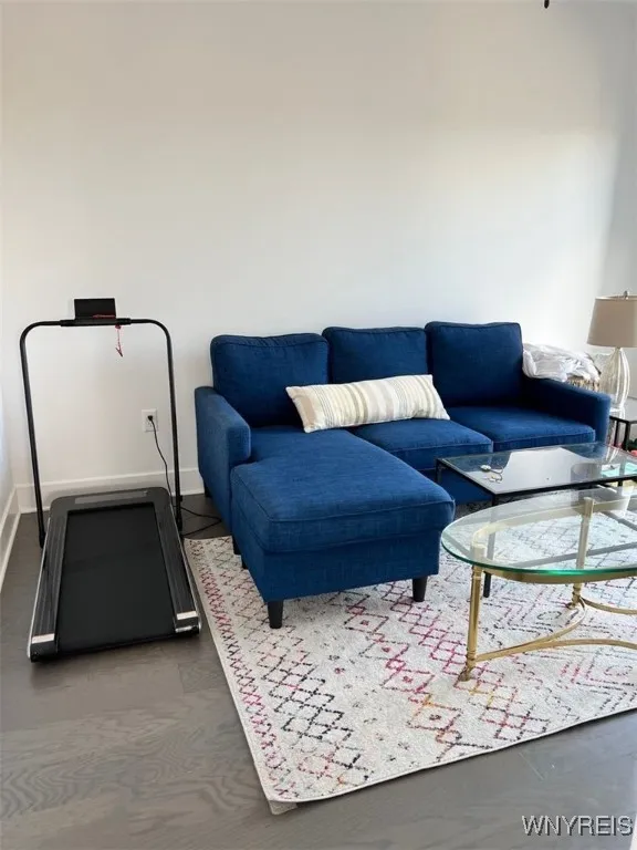 1020 Elmwood 402, Buffalo, New York 14422, Buffalo, New York 14222, 2 Bedrooms Bedrooms, 5 Rooms Rooms,1 BathroomBathrooms,Residential Lease,Closed,1020 Elmwood 402, Buffalo, New York 14422,0,B1647021