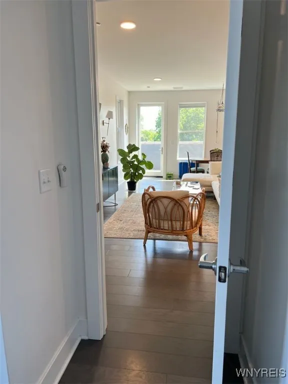 1020 Elmwood 402, Buffalo, New York 14422, Buffalo, New York 14222, 2 Bedrooms Bedrooms, 5 Rooms Rooms,1 BathroomBathrooms,Residential Lease,Closed,1020 Elmwood 402, Buffalo, New York 14422,0,B1647021