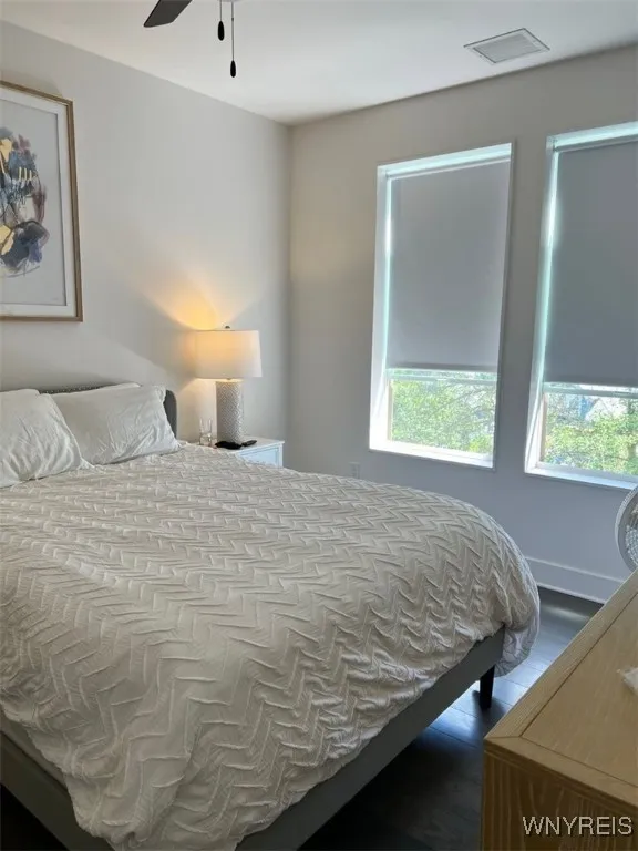 1020 Elmwood 402, Buffalo, New York 14422, Buffalo, New York 14222, 2 Bedrooms Bedrooms, 5 Rooms Rooms,1 BathroomBathrooms,Residential Lease,Closed,1020 Elmwood 402, Buffalo, New York 14422,0,B1647021