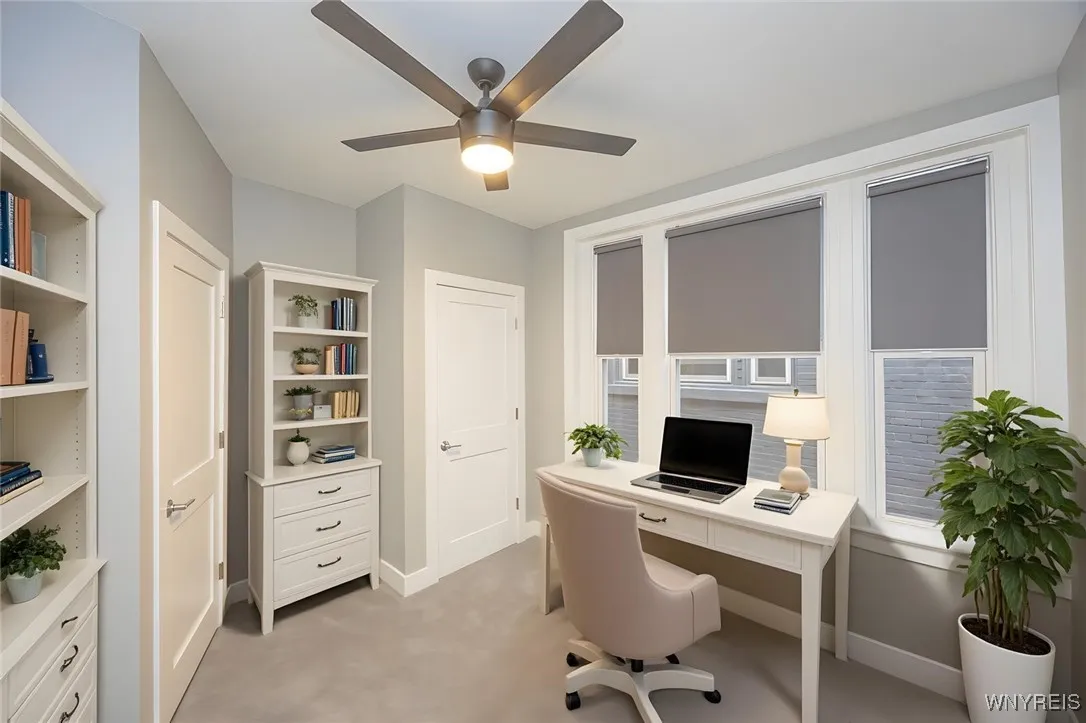 1008 Elmwood, Buffalo, New York 14222, Buffalo, New York 14222, 2 Bedrooms Bedrooms, 5 Rooms Rooms,1 BathroomBathrooms,Residential Lease,For Rent,1008 Elmwood, Buffalo, New York 14222,0,B1647023