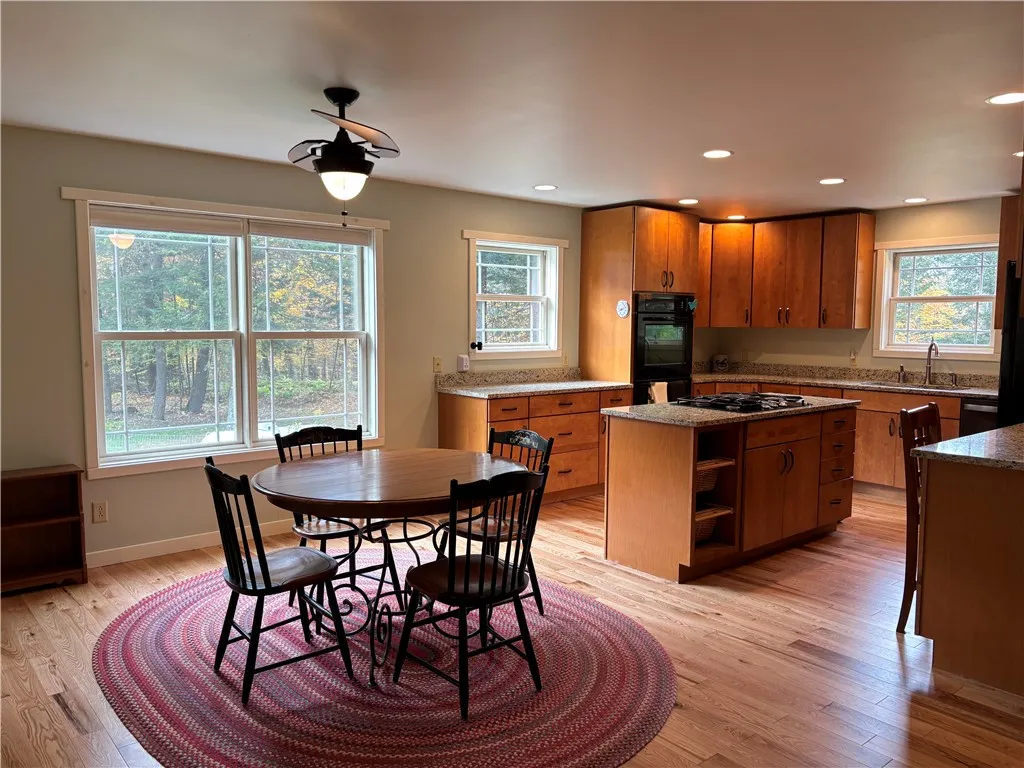 124 Glenn Lane, Morris, New York 13843, Morris, New York 13843, 2 Bedrooms Bedrooms, 8 Rooms Rooms,2 BathroomsBathrooms,Residential,For Sale,124 Glenn Lane, Morris, New York 13843,0,R1646385