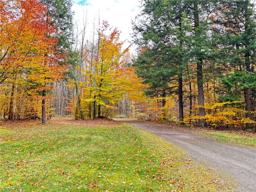124 Glenn Lane, Morris, New York 13843, Morris, New York 13843, 2 Bedrooms Bedrooms, 8 Rooms Rooms,2 BathroomsBathrooms,Residential,For Sale,124 Glenn Lane, Morris, New York 13843,0,R1646385