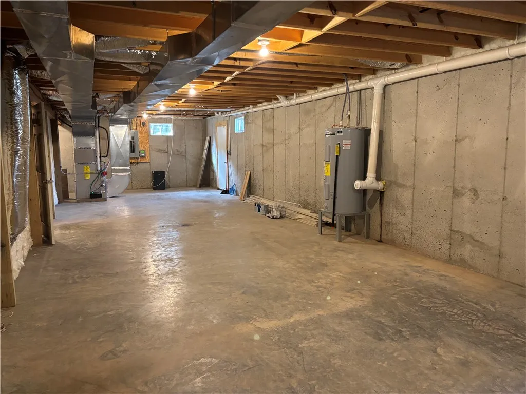 124 Glenn Lane, Morris, New York 13843, Morris, New York 13843, 2 Bedrooms Bedrooms, 8 Rooms Rooms,2 BathroomsBathrooms,Residential,For Sale,124 Glenn Lane, Morris, New York 13843,0,R1646385