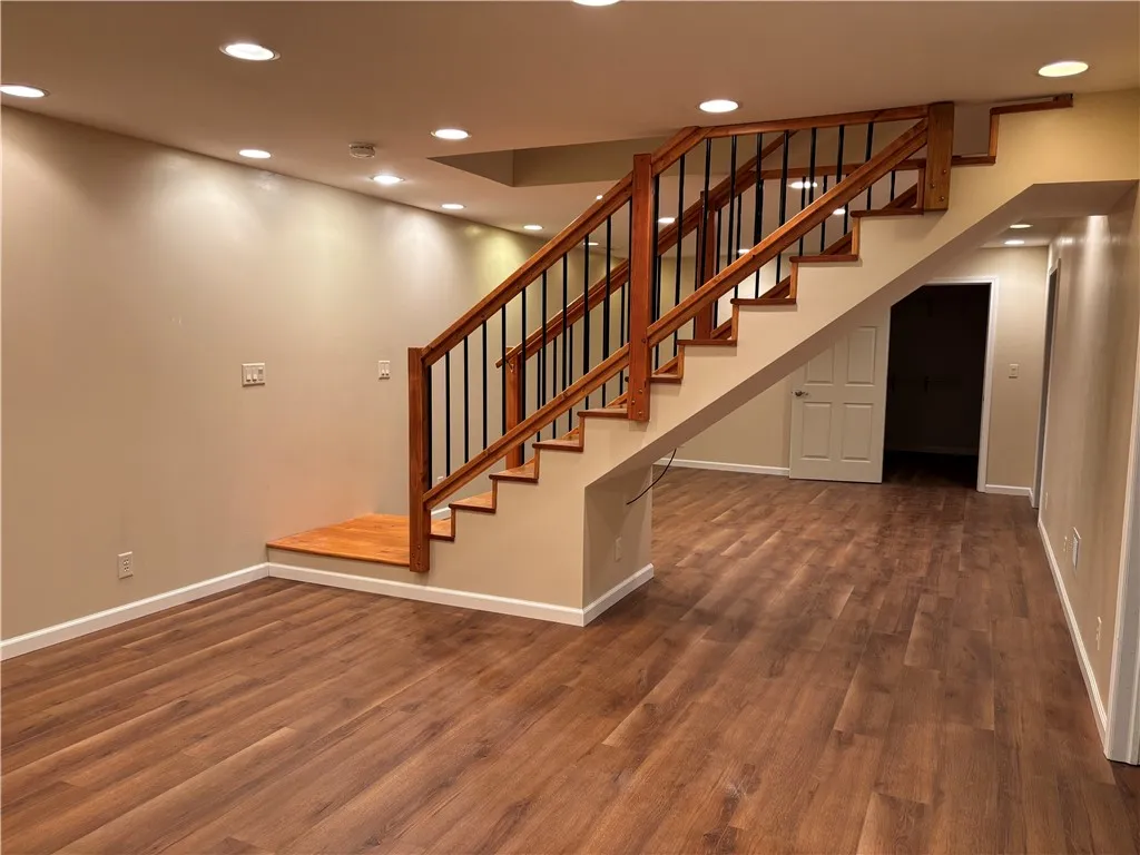 124 Glenn Lane, Morris, New York 13843, Morris, New York 13843, 2 Bedrooms Bedrooms, 8 Rooms Rooms,2 BathroomsBathrooms,Residential,For Sale,124 Glenn Lane, Morris, New York 13843,0,R1646385