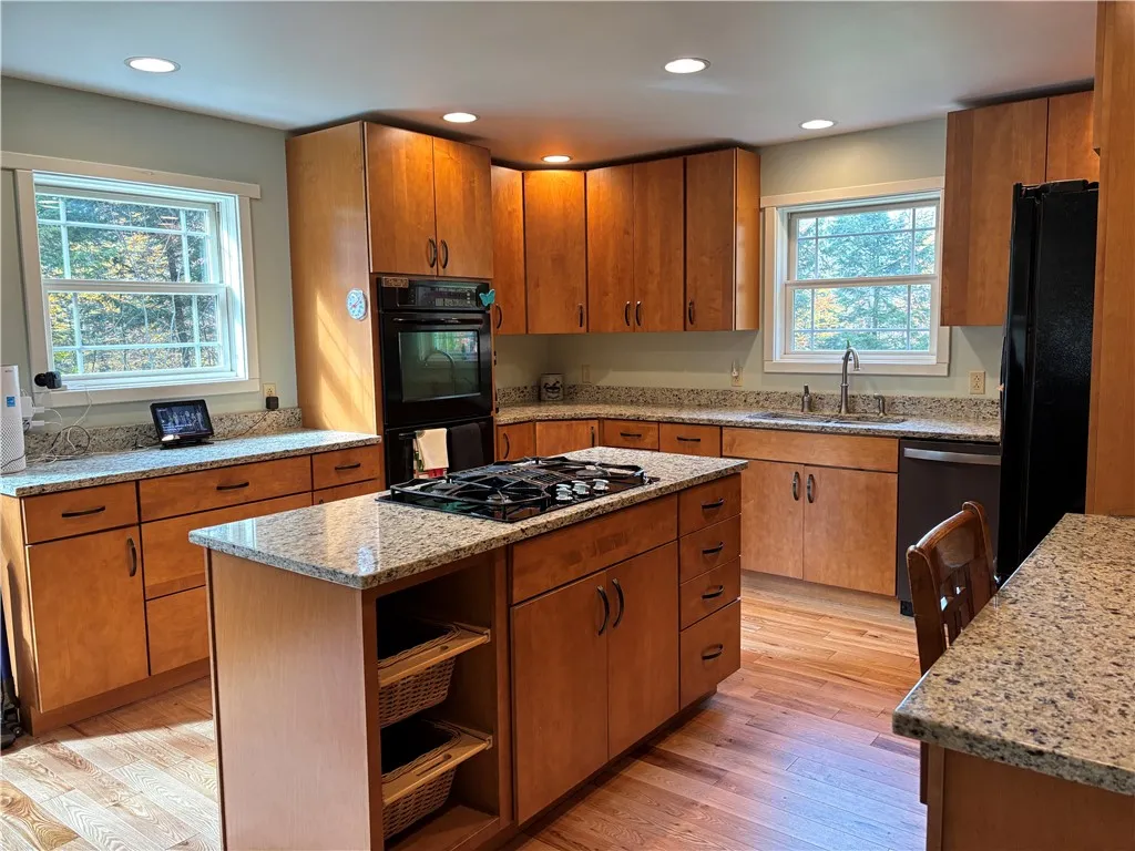 124 Glenn Lane, Morris, New York 13843, Morris, New York 13843, 2 Bedrooms Bedrooms, 8 Rooms Rooms,2 BathroomsBathrooms,Residential,For Sale,124 Glenn Lane, Morris, New York 13843,0,R1646385