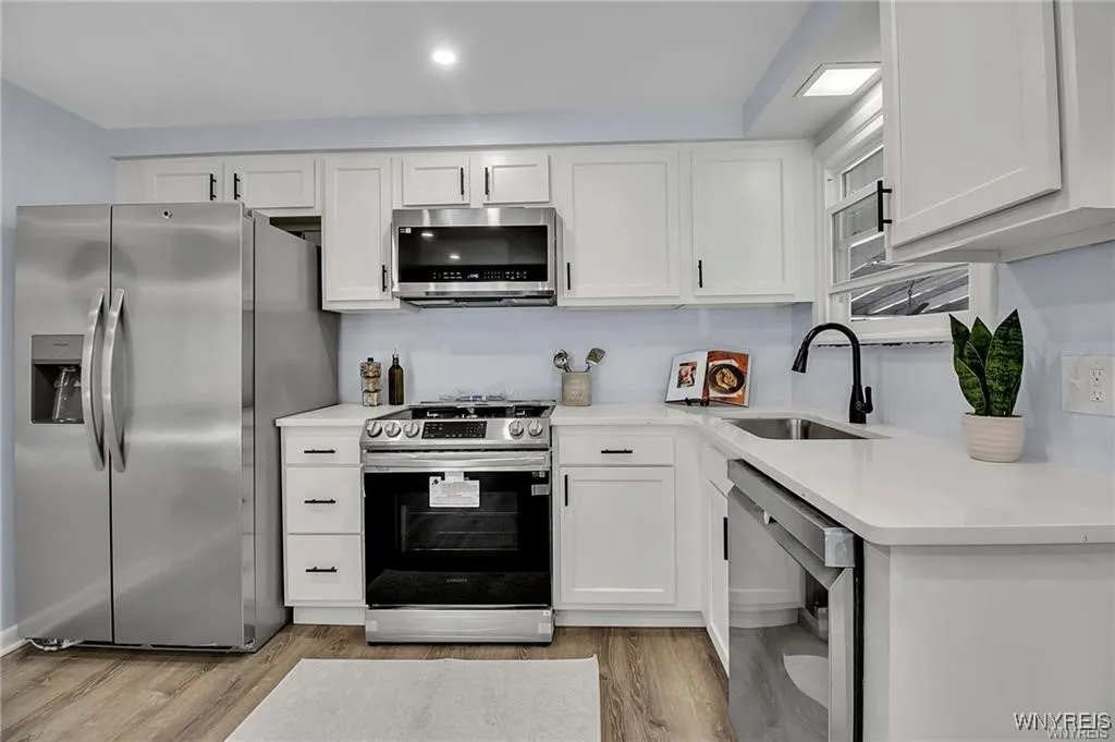 336 Fruitwood, Amherst, New York 14221, Amherst, New York 14221, 3 Bedrooms Bedrooms, 9 Rooms Rooms,1 BathroomBathrooms,Residential,For Sale,336 Fruitwood, Amherst, New York 14221,0,B1647369