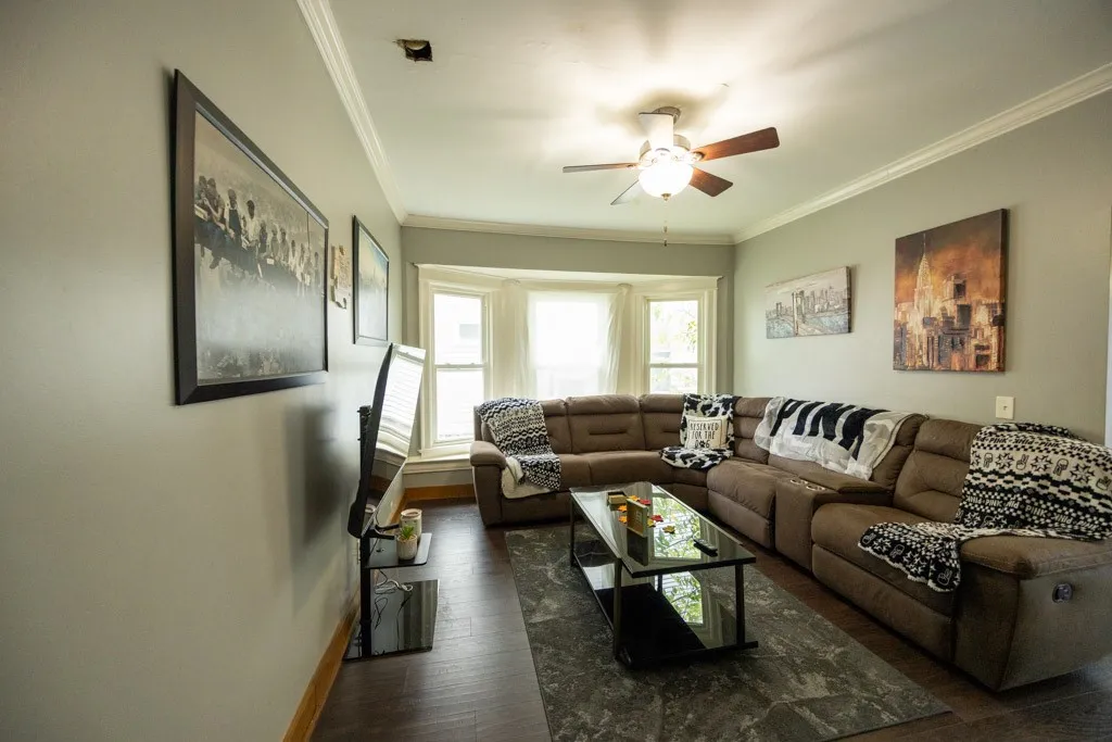 4321 Lake Avenue, Rochester, New York 14612, Rochester, New York 14612, 4 Bedrooms Bedrooms, ,2 BathroomsBathrooms,Residential,For Sale,4321 Lake Avenue, Rochester, New York 14612,0,R1647655