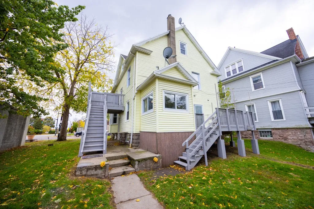 4321 Lake Avenue, Rochester, New York 14612, Rochester, New York 14612, 4 Bedrooms Bedrooms, ,2 BathroomsBathrooms,Residential,For Sale,4321 Lake Avenue, Rochester, New York 14612,0,R1647655