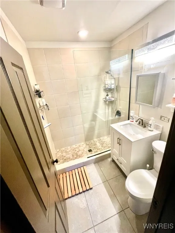 141 Parkwood Avenue, Tonawanda, New York 14217, Tonawanda, New York 14217, 2 Bedrooms Bedrooms, 5 Rooms Rooms,1 BathroomBathrooms,Residential Lease,For Rent,141 Parkwood Avenue, Tonawanda, New York 14217,0,B1647051