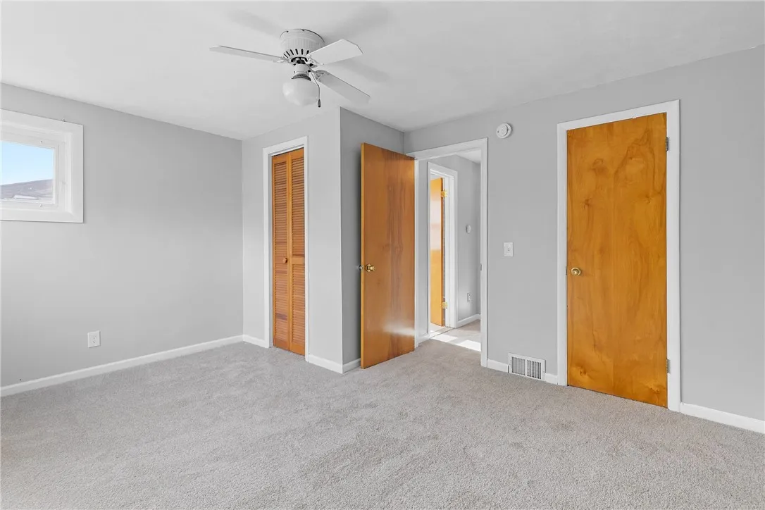21 West Crest Drive, Gates, New York 14606, Gates, New York 14606, 3 Bedrooms Bedrooms, 7 Rooms Rooms,1 BathroomBathrooms,Residential,For Sale,21 West Crest Drive, Gates, New York 14606,0,R1644657