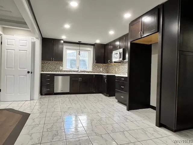 215 Pinewoods Avenue, Tonawanda, New York 14150, Tonawanda, New York 14150, 3 Bedrooms Bedrooms, 7 Rooms Rooms,1 BathroomBathrooms,Residential,For Sale,215 Pinewoods Avenue, Tonawanda, New York 14150,0,B1646555