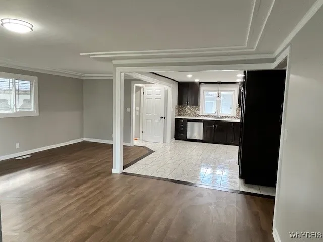 215 Pinewoods Avenue, Tonawanda, New York 14150, Tonawanda, New York 14150, 3 Bedrooms Bedrooms, 7 Rooms Rooms,1 BathroomBathrooms,Residential,For Sale,215 Pinewoods Avenue, Tonawanda, New York 14150,0,B1646555