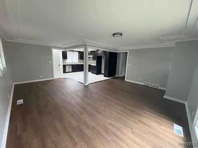 215 Pinewoods Avenue, Tonawanda, New York 14150, Tonawanda, New York 14150, 3 Bedrooms Bedrooms, 7 Rooms Rooms,1 BathroomBathrooms,Residential,For Sale,215 Pinewoods Avenue, Tonawanda, New York 14150,0,B1646555