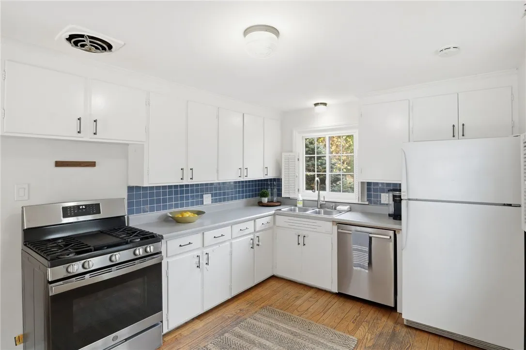 2055 Westfall Road, Brighton, New York 14618, Brighton, New York 14618, 3 Bedrooms Bedrooms, 6 Rooms Rooms,1 BathroomBathrooms,Residential,Closed,2055 Westfall Road, Brighton, New York 14618,0,R1642308