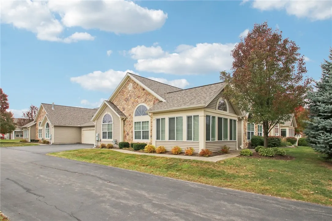 21 Maple Center Road, Greece, New York 14468, Greece, New York 14468, 3 Bedrooms Bedrooms, 7 Rooms Rooms,2 BathroomsBathrooms,Residential,For Sale,21 Maple Center Road, Greece, New York 14468,0,R1646848