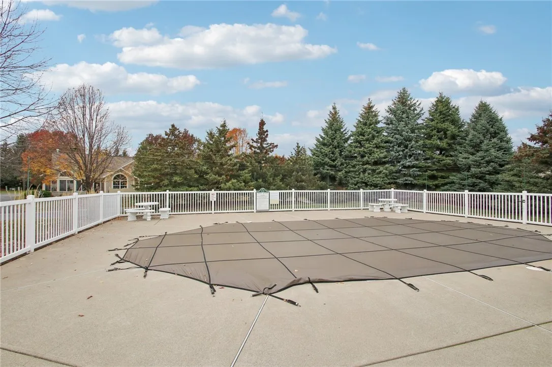 21 Maple Center Road, Greece, New York 14468, Greece, New York 14468, 3 Bedrooms Bedrooms, 7 Rooms Rooms,2 BathroomsBathrooms,Residential,For Sale,21 Maple Center Road, Greece, New York 14468,0,R1646848