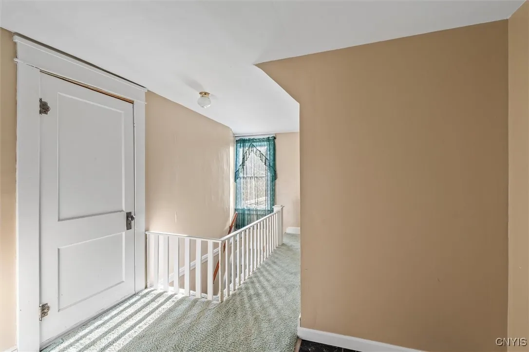 SECOND FLOOR LANDING