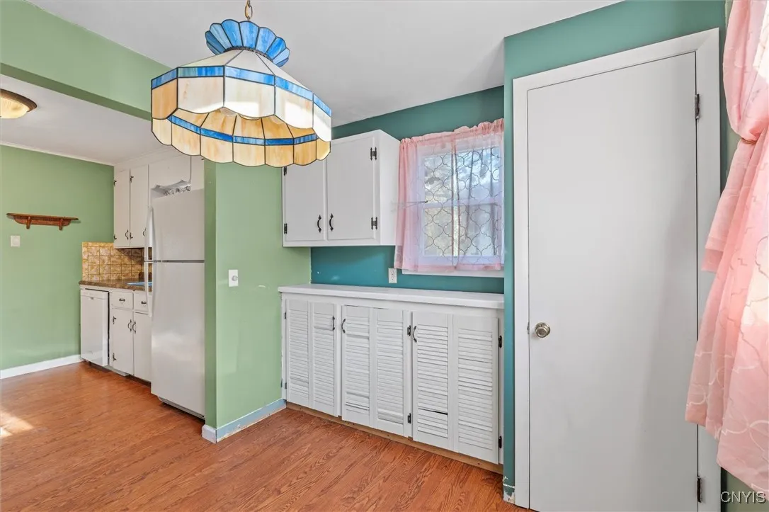 DINING, KITCHEN AREA