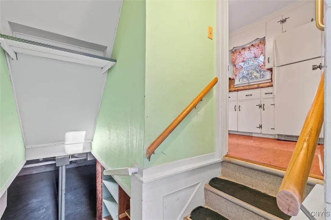 ENTRY FROM BACK DOOR