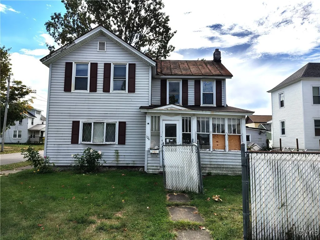 126 East Bloomfield Street, Rome, New York 13440, Rome, New York 13440, 3 Bedrooms Bedrooms, 7 Rooms Rooms,2 BathroomsBathrooms,Residential,For Sale,126 East Bloomfield Street, Rome, New York 13440,0,S1647595