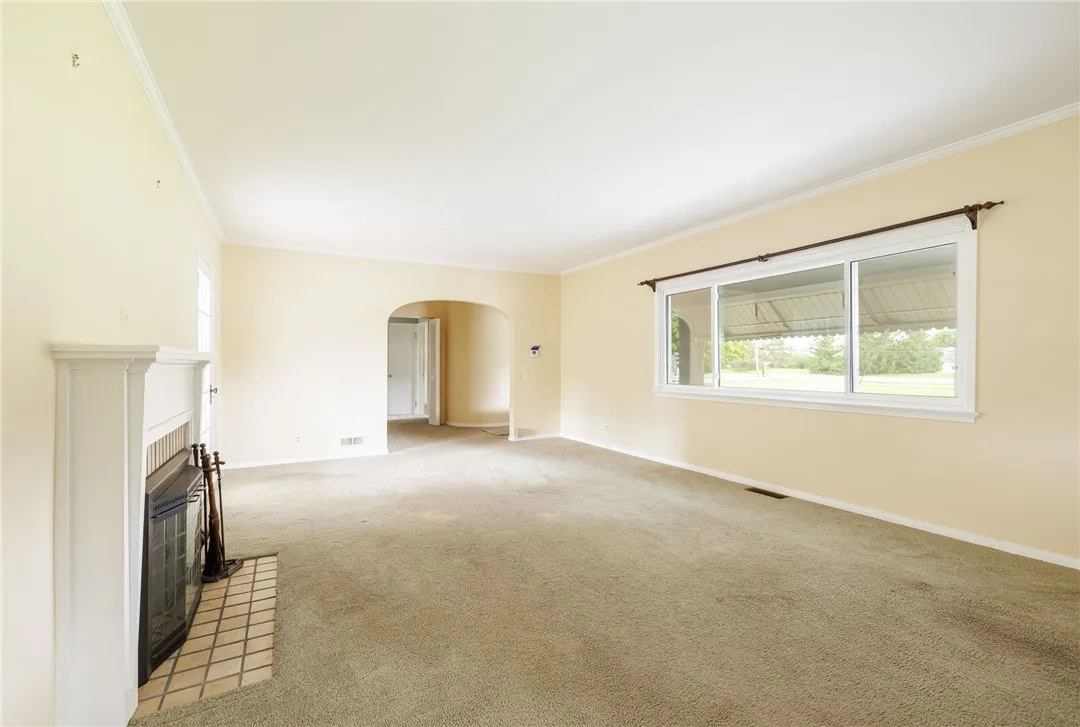 862 Marshall Road, Chili, New York 14624, Chili, New York 14624, 2 Bedrooms Bedrooms, 5 Rooms Rooms,1 BathroomBathrooms,Residential,For Sale,862 Marshall Road, Chili, New York 14624,0,R1647609