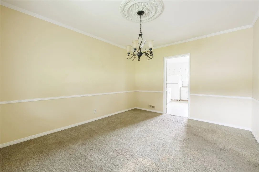 862 Marshall Road, Chili, New York 14624, Chili, New York 14624, 2 Bedrooms Bedrooms, 5 Rooms Rooms,1 BathroomBathrooms,Residential,For Sale,862 Marshall Road, Chili, New York 14624,0,R1647609