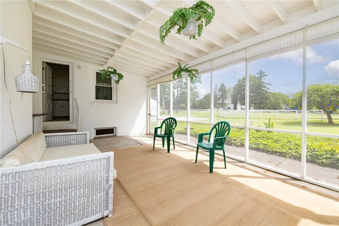 862 Marshall Road, Chili, New York 14624, Chili, New York 14624, 2 Bedrooms Bedrooms, 5 Rooms Rooms,1 BathroomBathrooms,Residential,For Sale,862 Marshall Road, Chili, New York 14624,0,R1647609