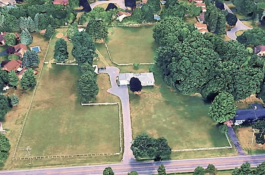 862 Marshall Road, Chili, New York 14624, Chili, New York 14624, 2 Bedrooms Bedrooms, 5 Rooms Rooms,1 BathroomBathrooms,Residential,For Sale,862 Marshall Road, Chili, New York 14624,0,R1647609