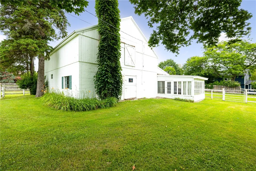 862 Marshall Road, Chili, New York 14624, Chili, New York 14624, 2 Bedrooms Bedrooms, 5 Rooms Rooms,1 BathroomBathrooms,Residential,For Sale,862 Marshall Road, Chili, New York 14624,0,R1647609